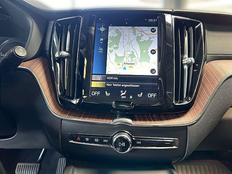 Volvo XC60 Inscription Hybrid, AHK, Kamera, SH